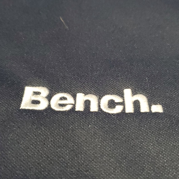 Bench sweater - Picture 2 of 5